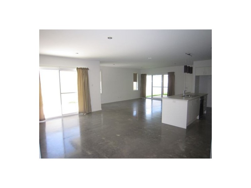 9 White Bluff Road, Sapphire Beach NSW 2450