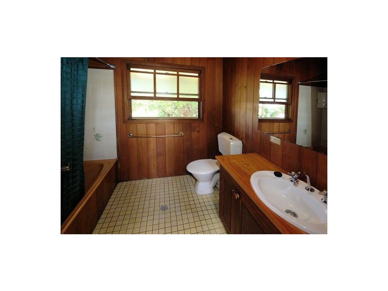 69 Taloumbi Rd, Coffs Harbour NSW 2450