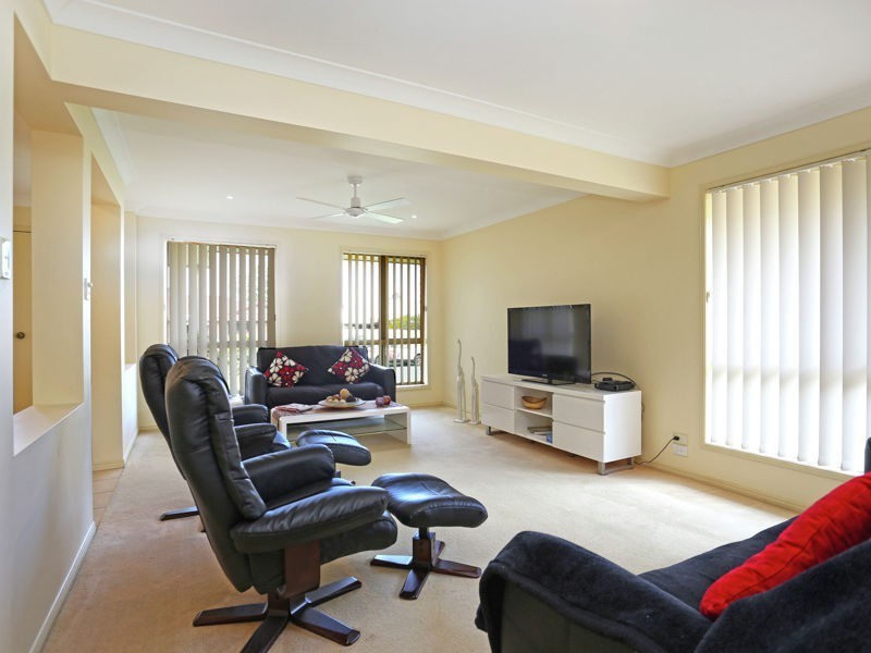 27 Red Cedar Drive, Coffs Harbour NSW 2450