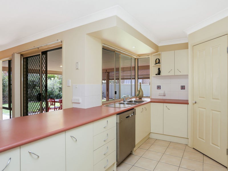 27 Red Cedar Drive, Coffs Harbour NSW 2450