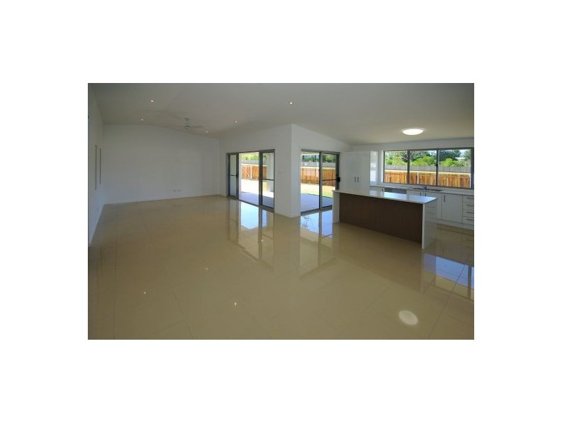 2 Cargelligo Ct, Coffs Harbour NSW 2450