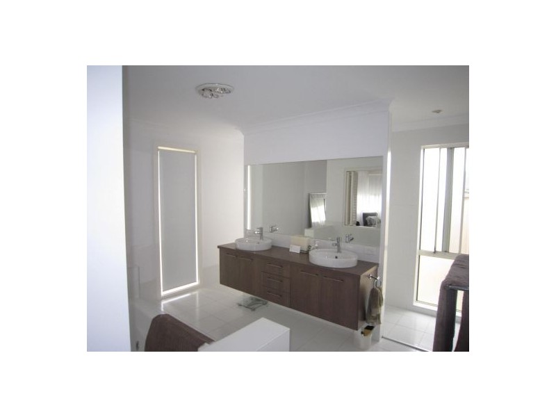 90 Pearce Drive, Coffs Harbour NSW 2450