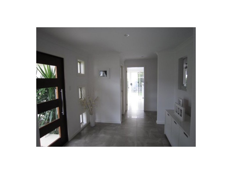 90 Pearce Drive, Coffs Harbour NSW 2450