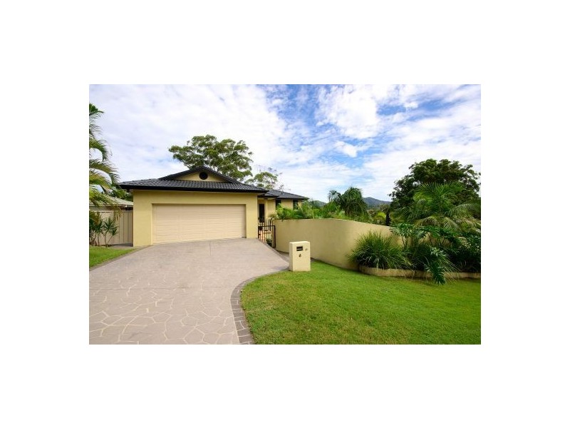 6 Woodswallow Close, Boambee East NSW 2452