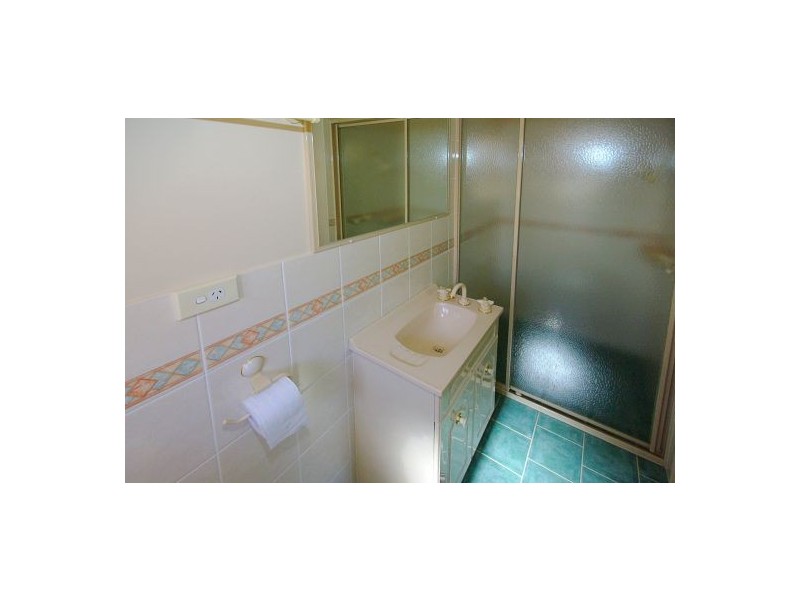 15 Moreton Bay Ave, Coffs Harbour NSW 2450