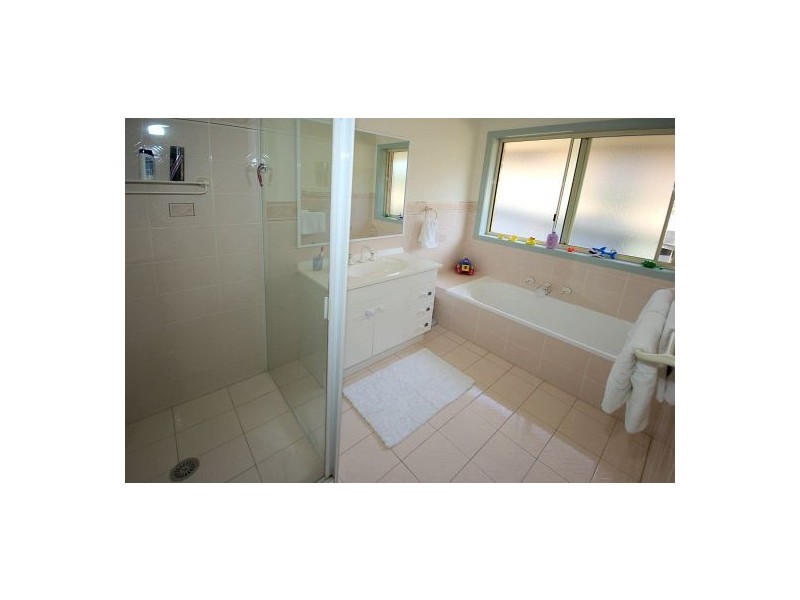 2 Borrowdale Cres, Boambee East NSW 2452