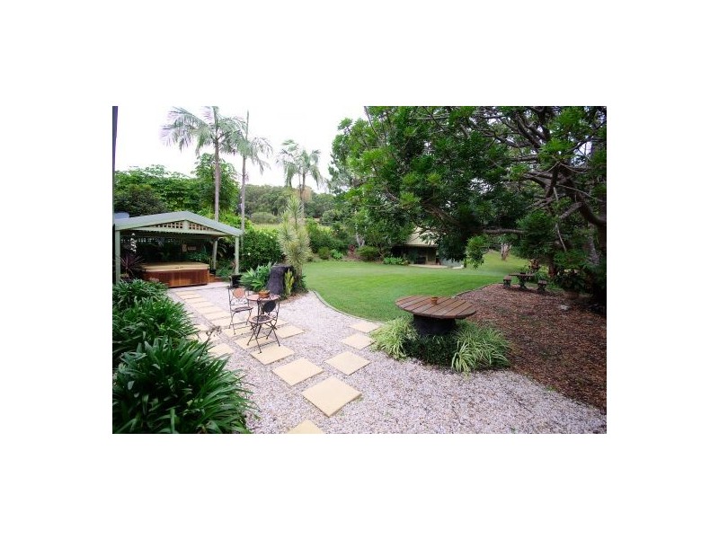 31 Gaudrons Rd Sapphire Beach, Coffs Harbour NSW 2450