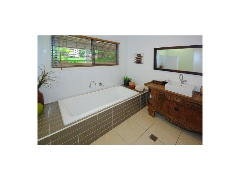 24 Gallipoli Road, Coffs Harbour NSW 2450