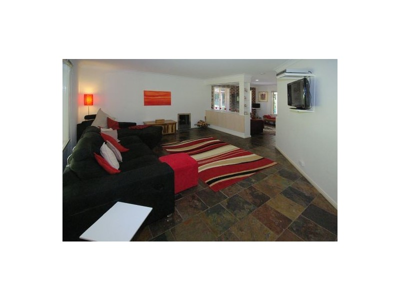 2 Overlander Rd, Moonee Beach NSW 2450