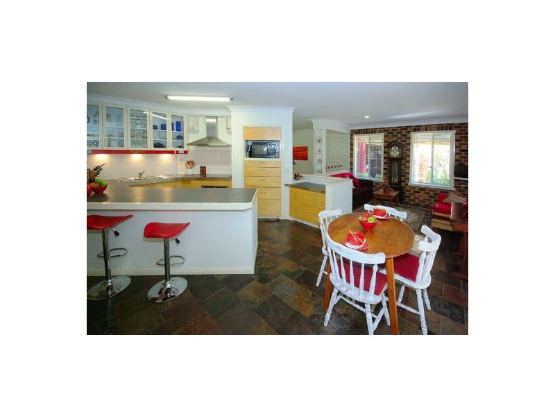 2 Overlander Rd, Moonee Beach NSW 2450