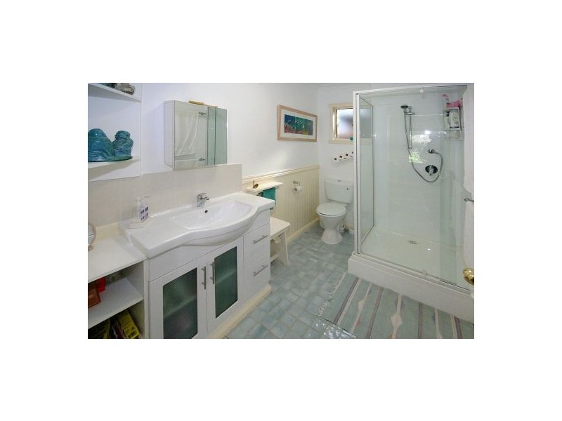 2 Overlander Rd, Moonee Beach NSW 2450