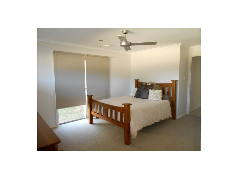 2 Estuary Drive, Moonee Beach NSW 2450