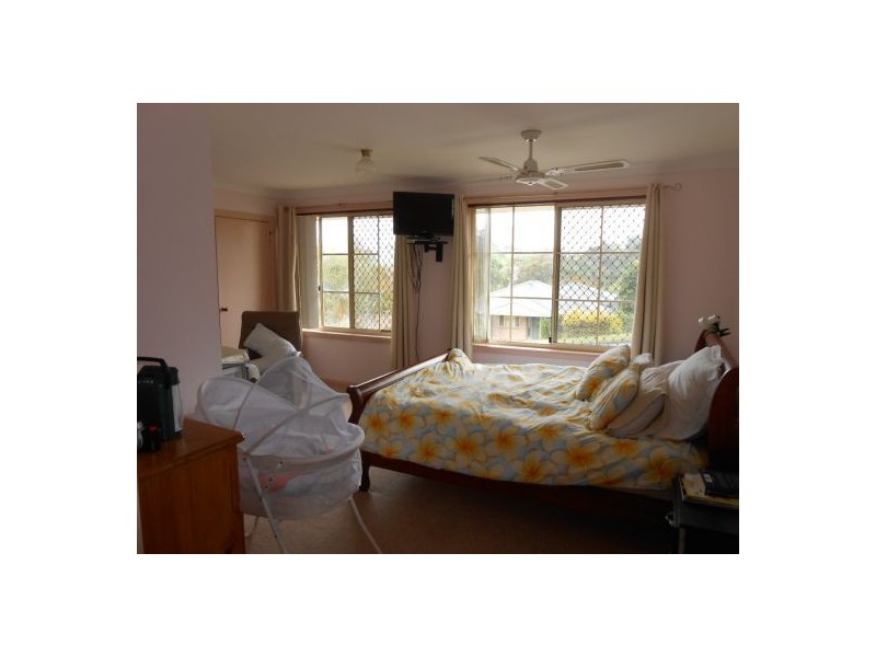 75 Vera Drive, Coffs Harbour NSW 2450