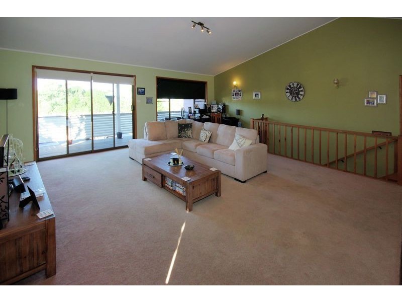 17 Hunter Close, Korora NSW 2450