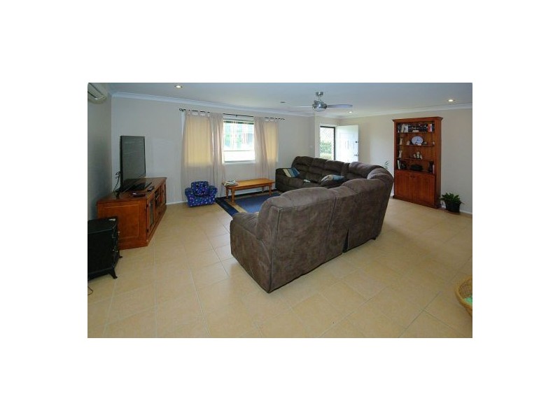4 Michelle Cl, Coffs Harbour NSW 2450