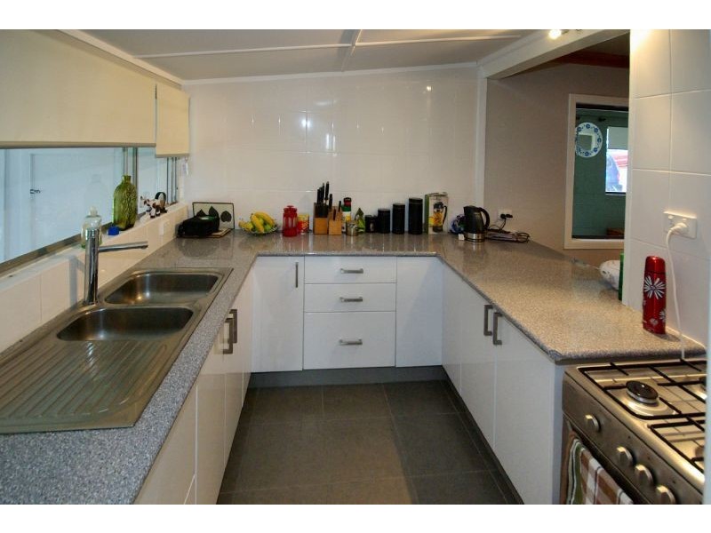 8 Alexander St, Nana Glen NSW 2450