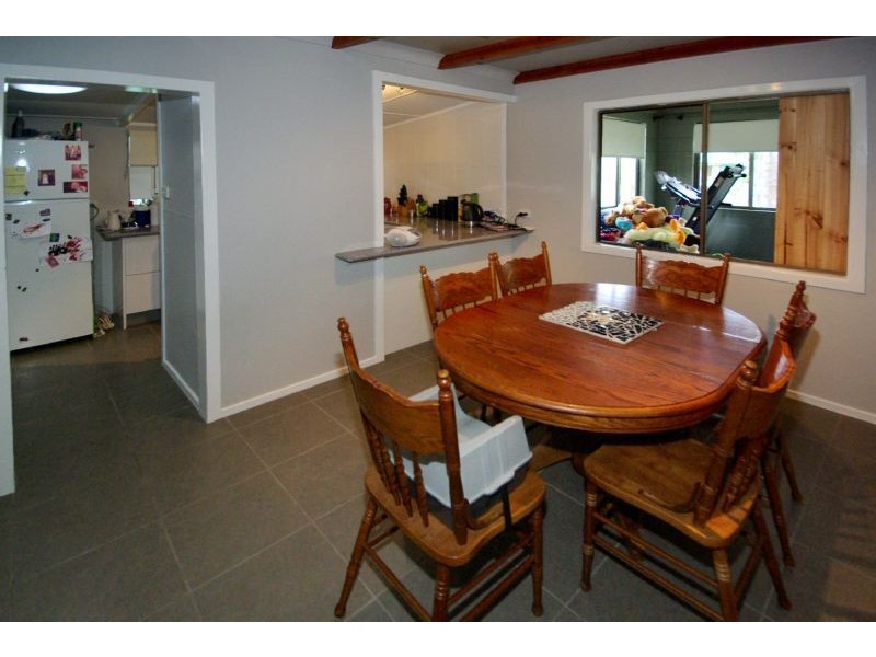 8 Alexander St, Nana Glen NSW 2450