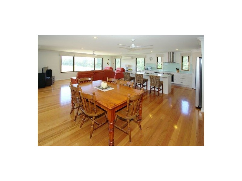 20 & 22 Estuary Dr, Moonee Beach NSW 2450