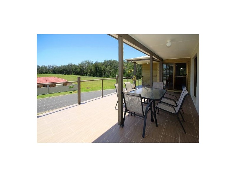 20 & 22 Estuary Dr, Moonee Beach NSW 2450