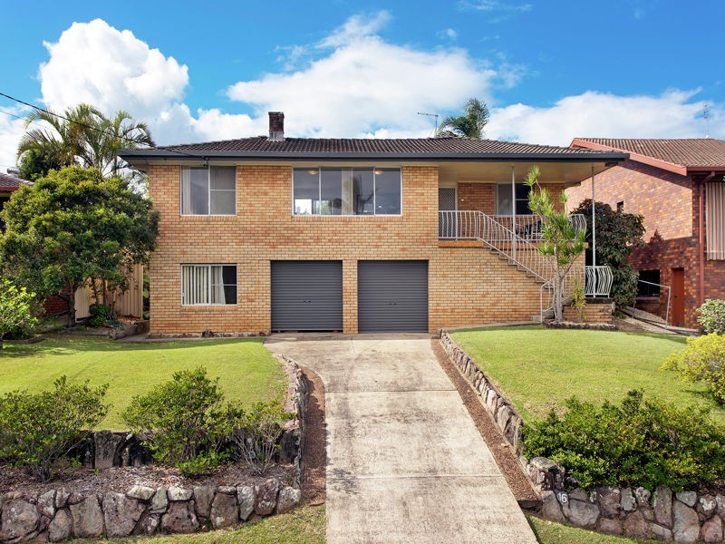 16 Cunningham Crescent, Sawtell NSW 2452
