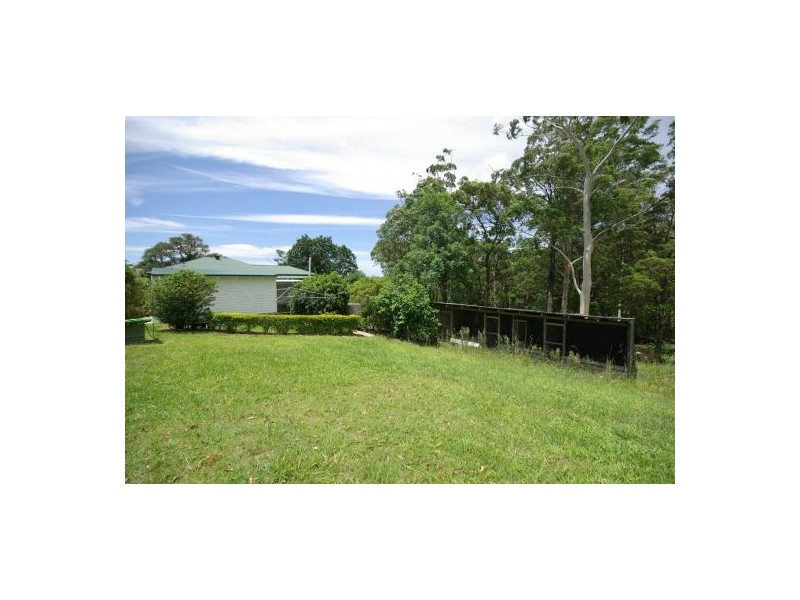 9 Maccues Rd, Moonee Beach NSW 2450
