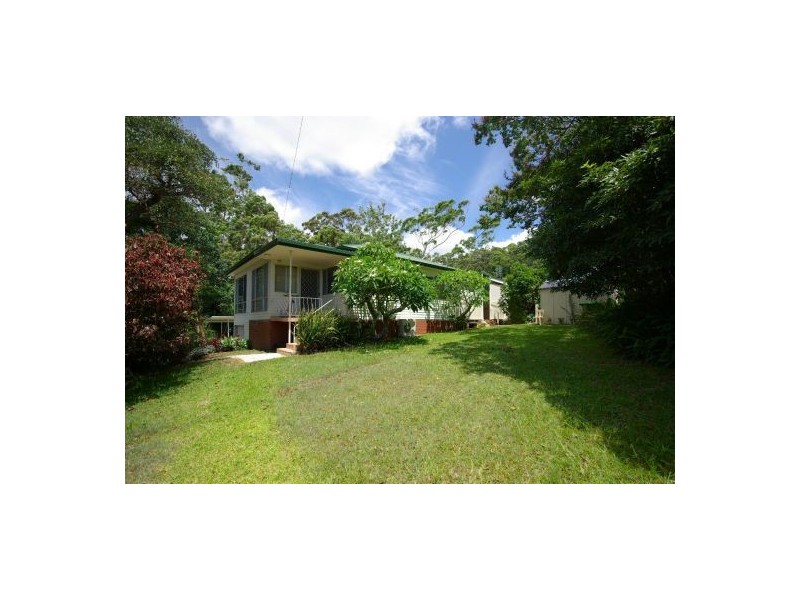 9 Maccues Rd, Moonee Beach NSW 2450