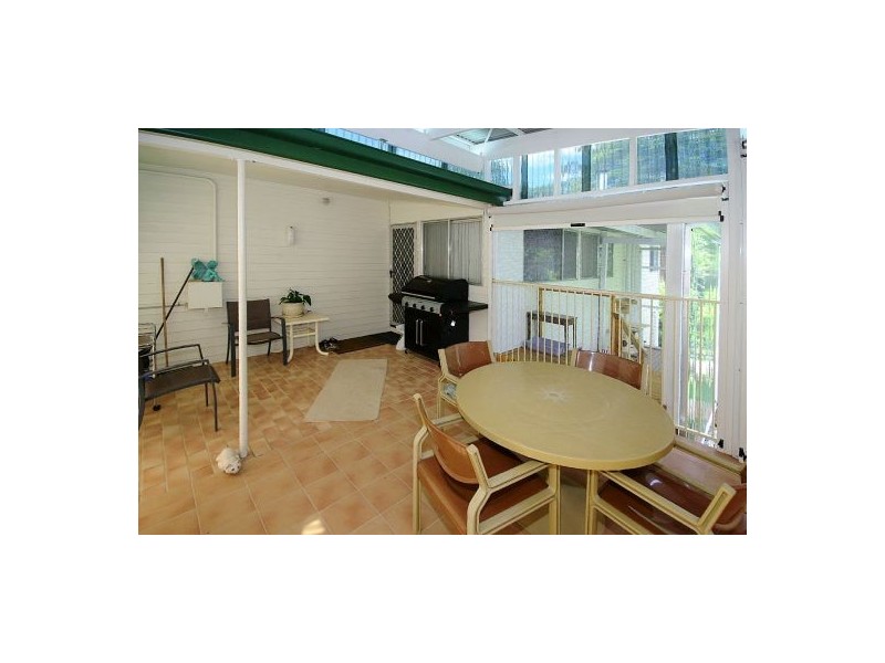 9 Maccues Rd, Moonee Beach NSW 2450
