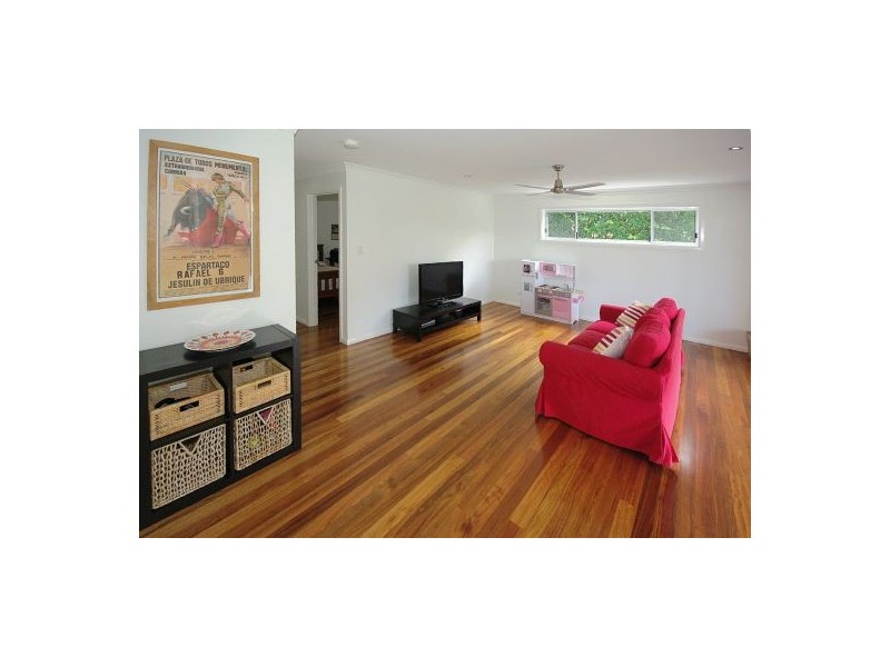 4 Whitewater Place, Sapphire Beach NSW 2450