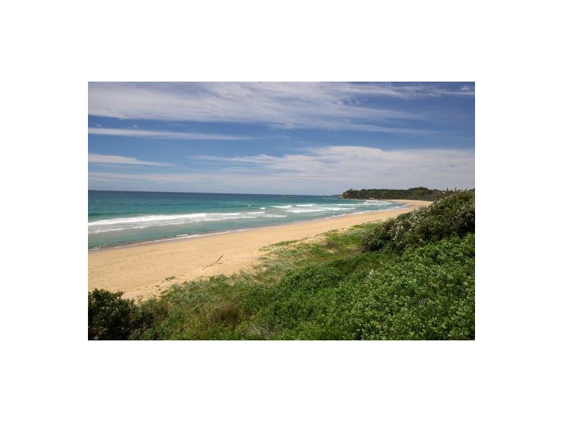 4 Whitewater Place, Sapphire Beach NSW 2450