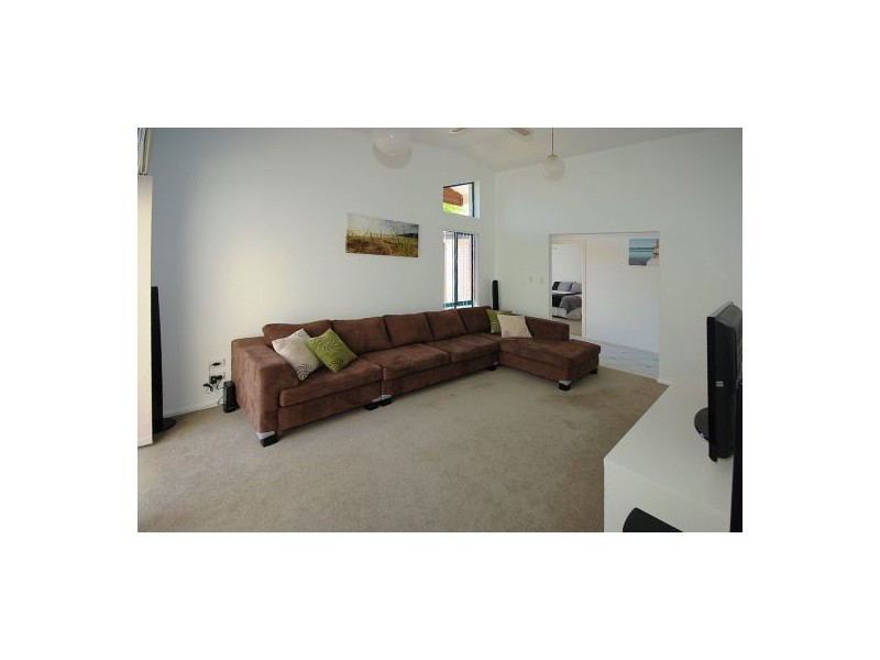 14 Moreton Bay Avenue, Coffs Harbour NSW 2450