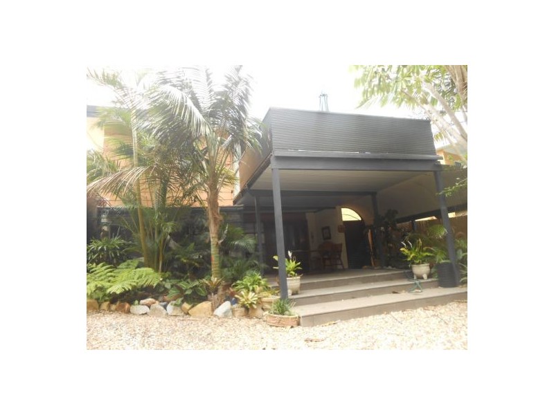 33 Bluff Road, Emerald Beach NSW 2456