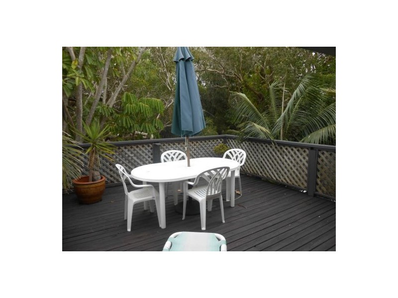 33 Bluff Road, Emerald Beach NSW 2456