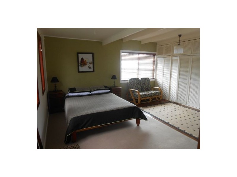 33 Bluff Road, Emerald Beach NSW 2456