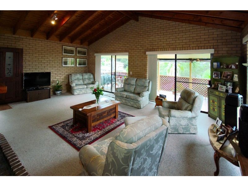 6 Hives Close, Coffs Harbour NSW 2450