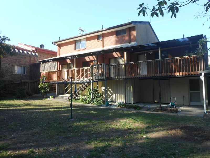 8 Warrawee Street, Sapphire Beach NSW 2450