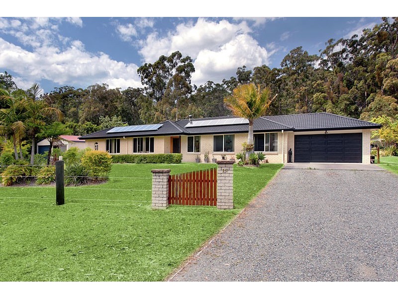 17 Lyndhurst  Close, Moonee Beach NSW 2450