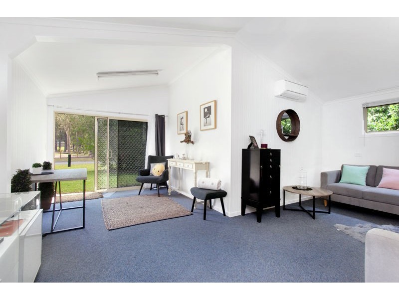 17 Lyndhurst  Close, Moonee Beach NSW 2450