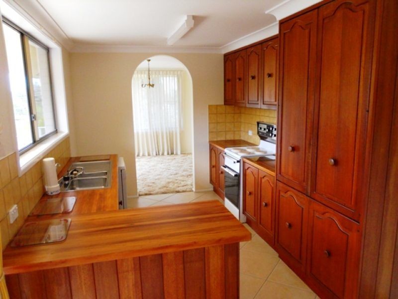 2 Dutton Crescent, Coffs Harbour NSW 2450