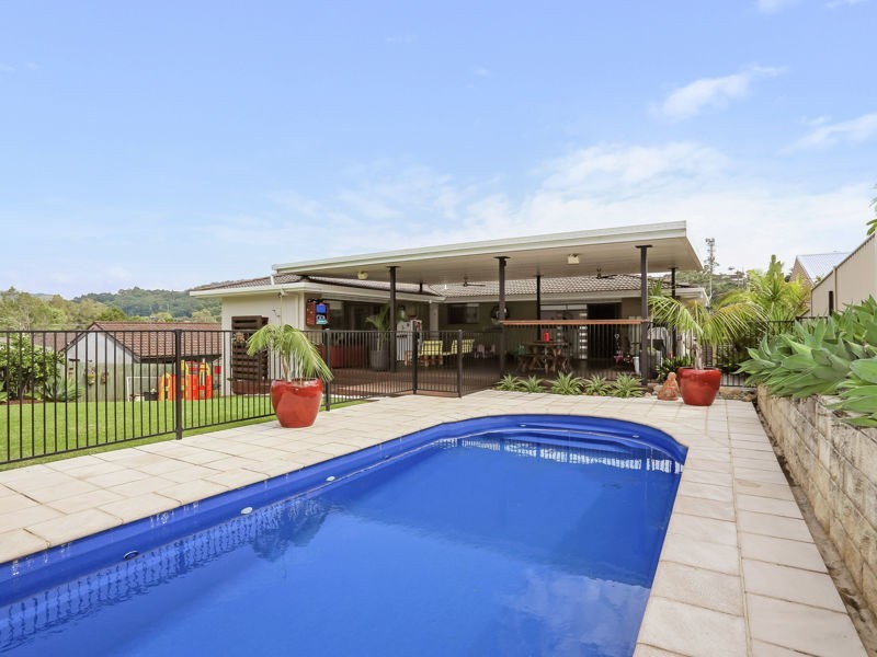 25 Robert Garrett Street, Coffs Harbour NSW 2450