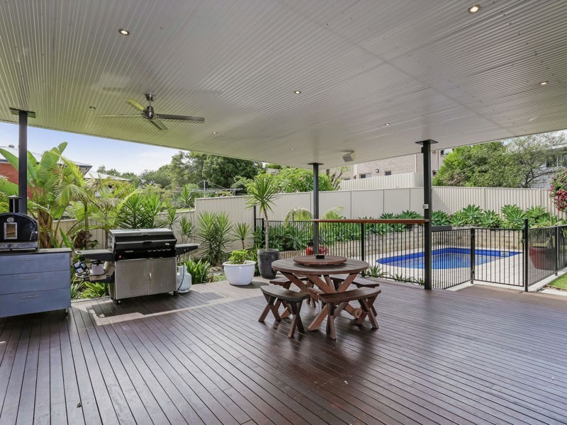 25 Robert Garrett Street, Coffs Harbour NSW 2450