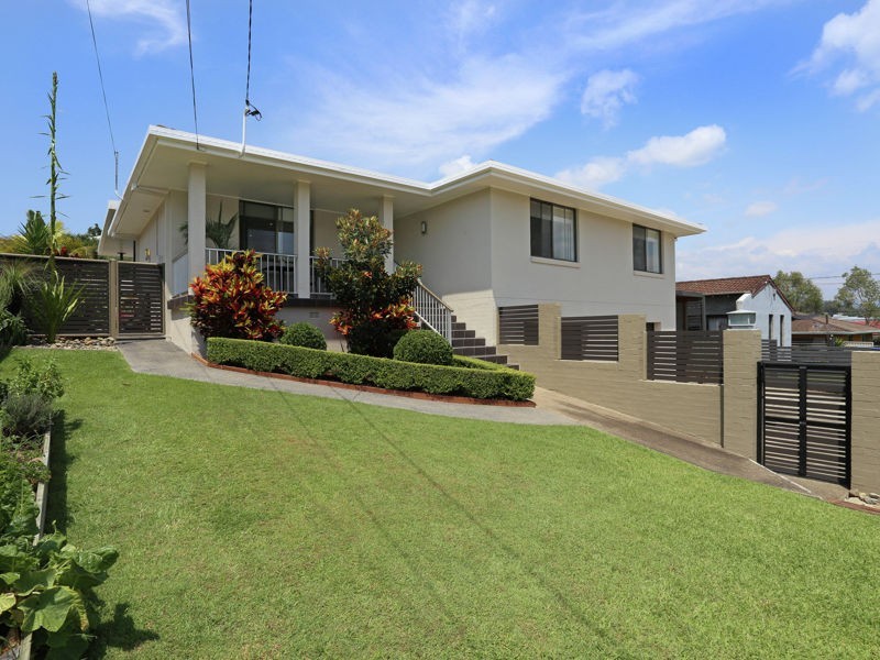 25 Robert Garrett Street, Coffs Harbour NSW 2450