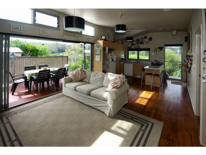 1 Timms Ave, Ulong NSW 2450