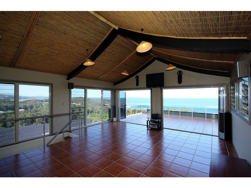 17 Macauleys Headland Dr, Coffs Harbour NSW 2450