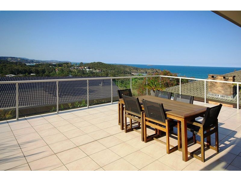 17 Macauleys Headland Dr, Coffs Harbour NSW 2450