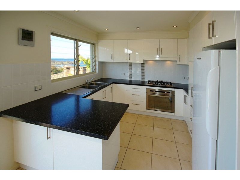 17 Macauleys Headland Dr, Coffs Harbour NSW 2450