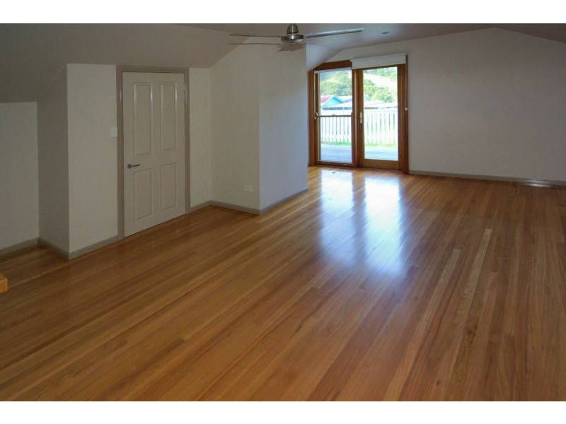 76 Pine Avenue, Ulong NSW 2450