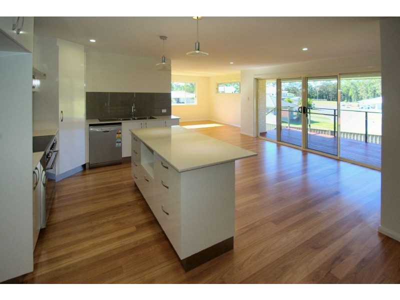 15 Estuary Drive, Moonee Beach NSW 2450