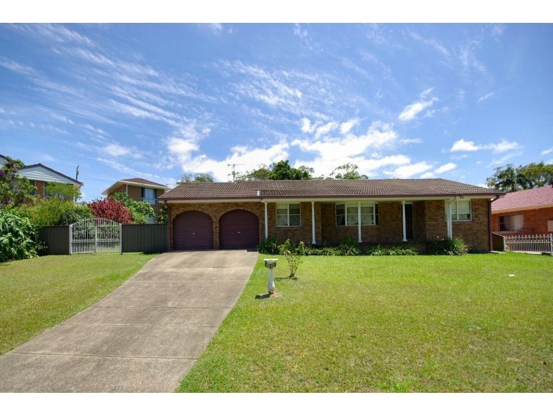 42 Brodie Drive, Coffs Harbour NSW 2450