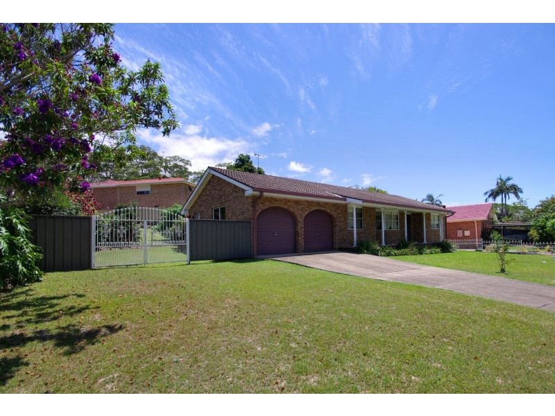 42 Brodie Drive, Coffs Harbour NSW 2450