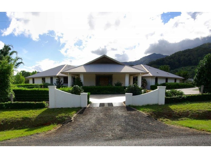 310 Crossmaglen Rd, Bonville NSW 2441